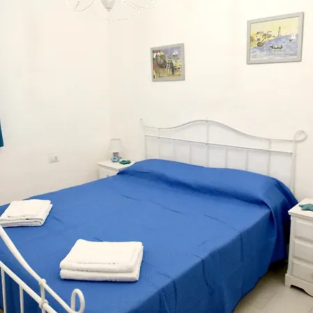 Lägenhet La Dimora Dell Artista Olbia